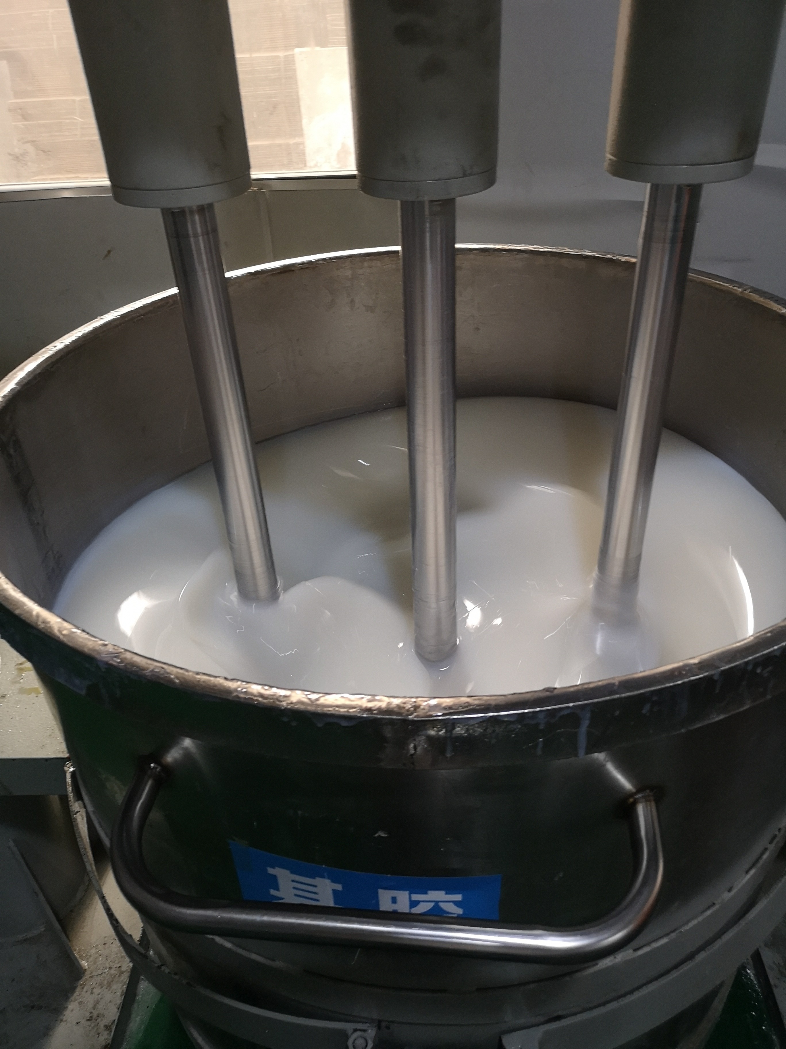 液體硅膠跟固化劑沒(méi)有攪拌均勻會(huì)有什么情況 ？