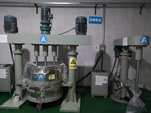 制作模具硅橡膠產品時需要什么設備？